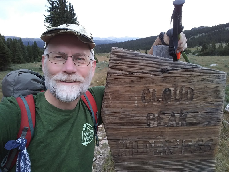 hiking cloud peak