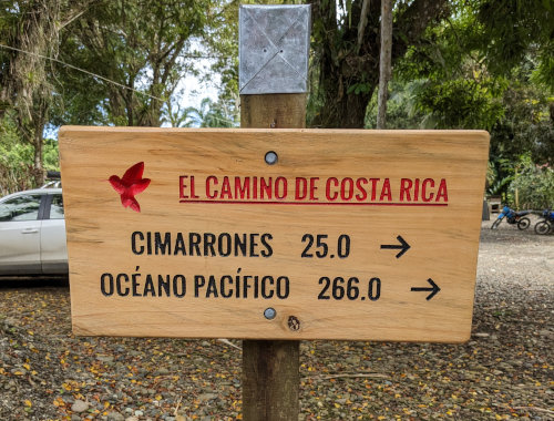 Camino de Costa Rica trail sign